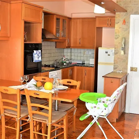 Lira Apartman Lárnaka